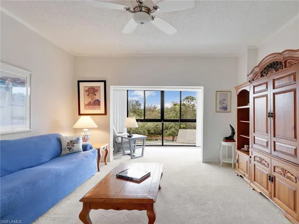 900 Arbor Lake DR #9-301, NAPLES, FL 34110