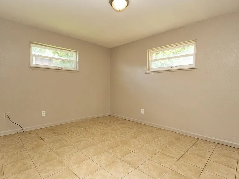 852 Arlington Ave #852 — Photo 13