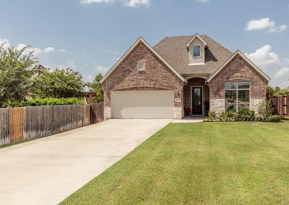 1st image of 4529 Duck Creek Ln