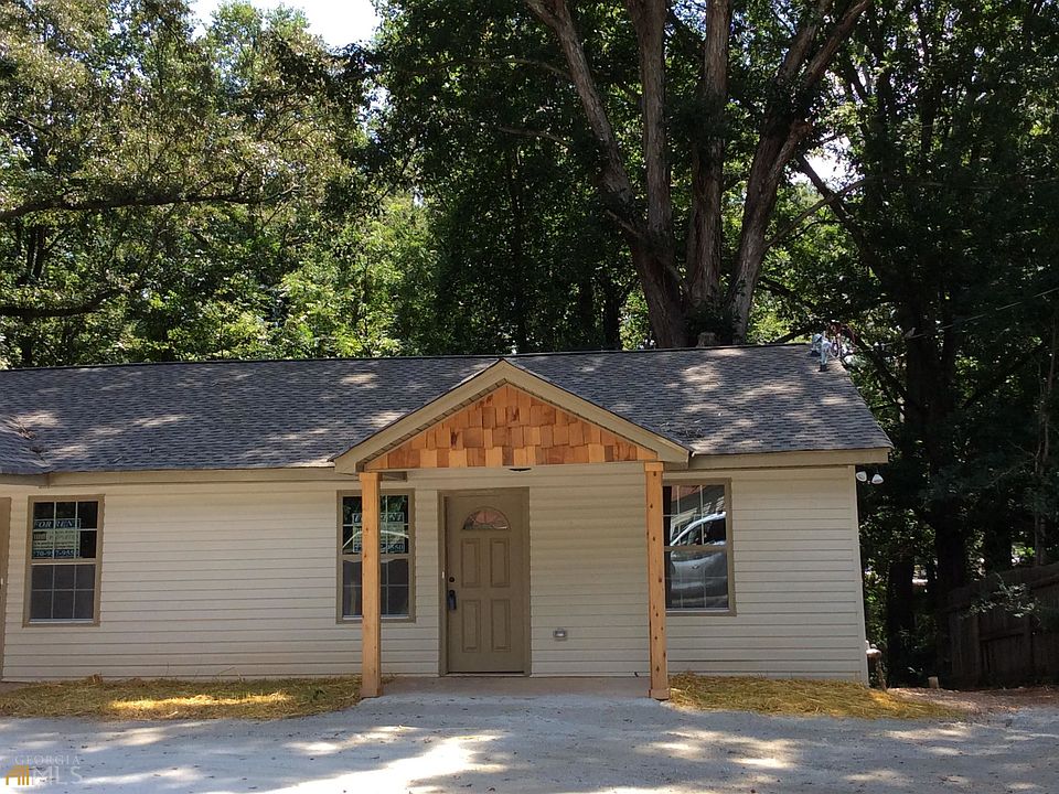 1st image of 209 Walker Dr Unit A