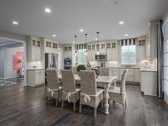5th image of 2616 Crossvine Dr