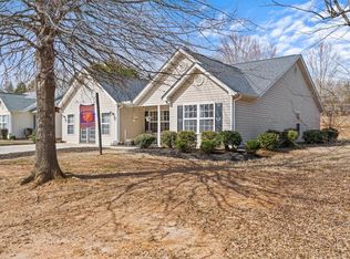 102 Shakleton Dr, Anderson, SC 29625