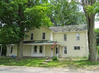 7208 Main St, Conneaut Lake, PA 16316