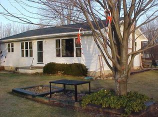 1778 N Benson Rd, Fountain, MI 49410