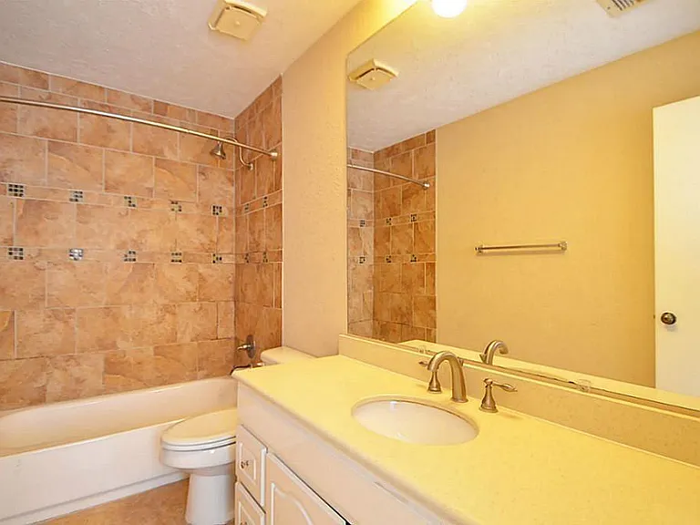 3130 Frontier Dr — Photo 19