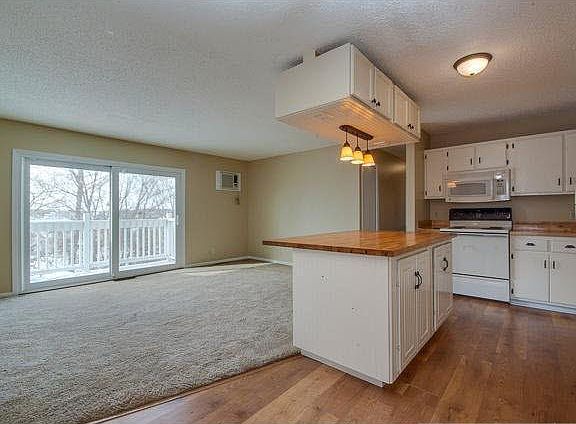 4th image of 2476 Cobble Hill Alcove