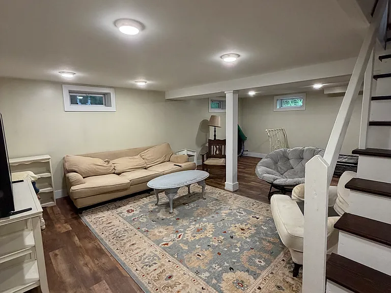 83 Burnham Rd — Photo 20