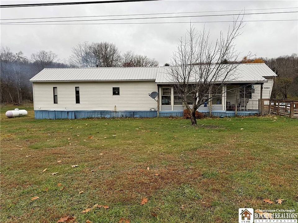 1st image of 6521 Charlotte Center Rd