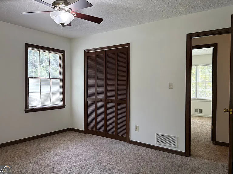 310 Sharon Dr — Photo 13