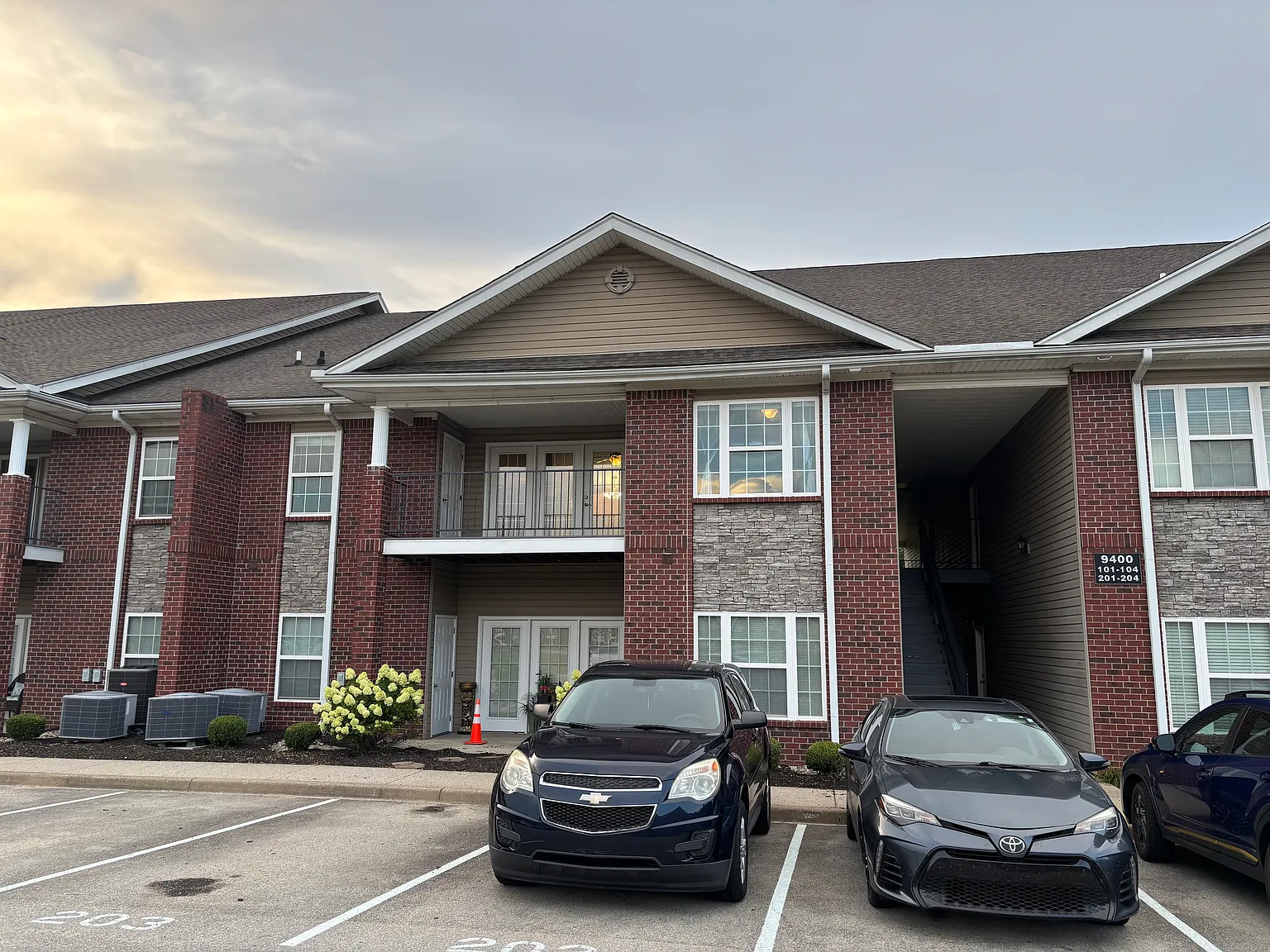 2 bed, 1260 sqft, $1,595 — Photo 1