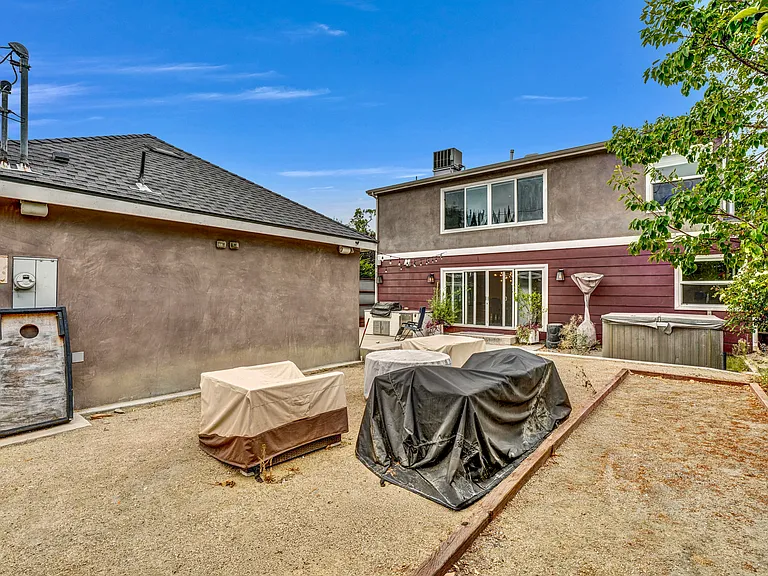 2909 W Clark Ave — Photo 19