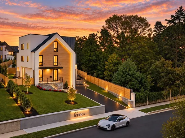 65 Commonwealth Ave, Chestnut Hill, MA 02467