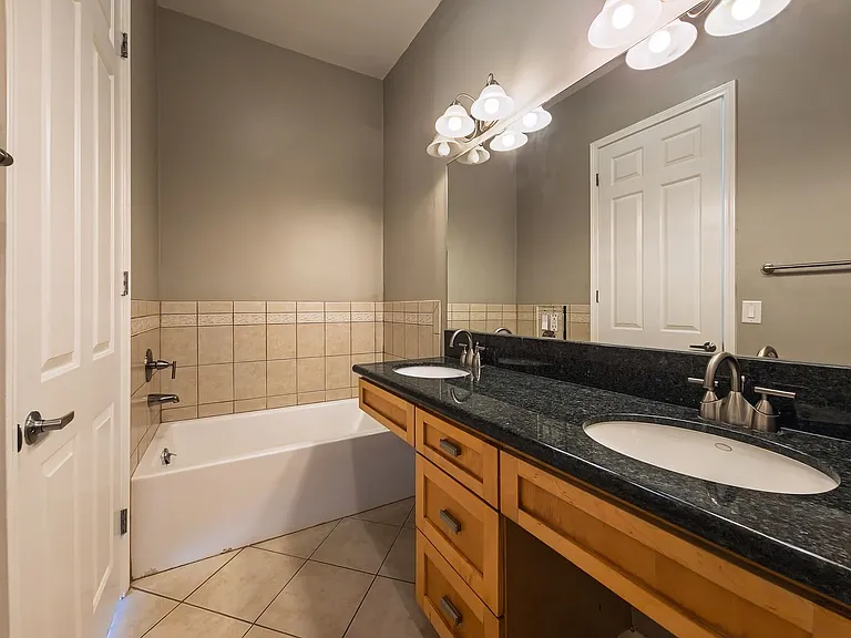 5237 Willowcrest Ave — Photo 28