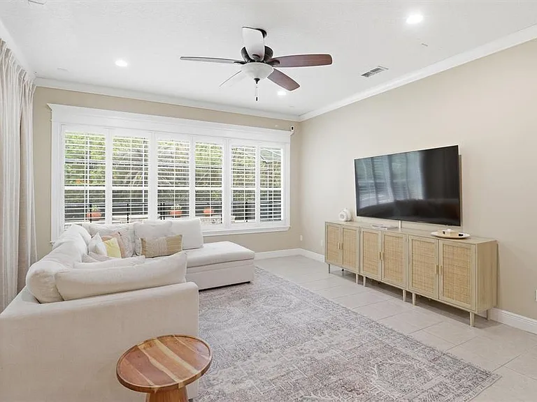 1124 Cypress Loft Pl — Photo 26