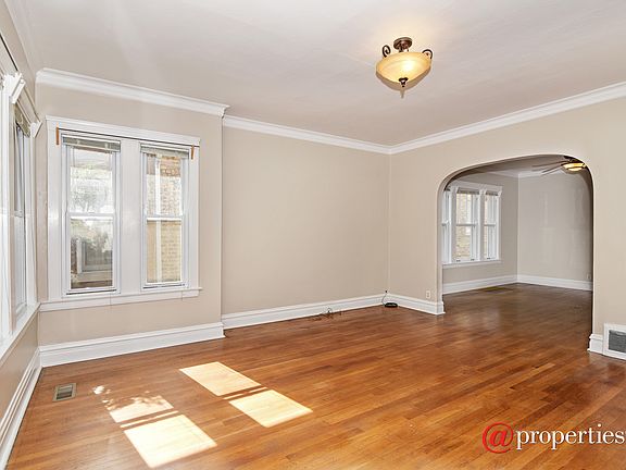 Living Room / Dining Room