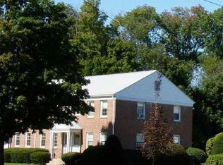 1072 Farmington Ave UNIT 1072, West Hartford, CT 06107