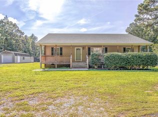 11576 Farmville Rd, Meherrin, VA 23954