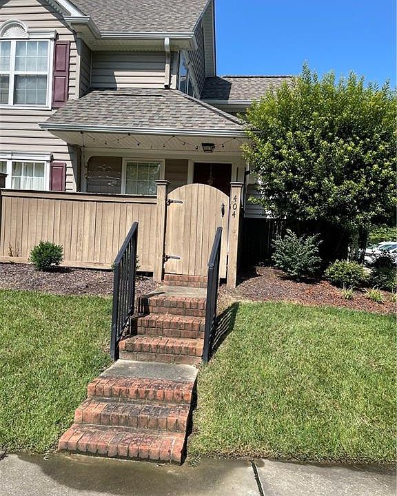 1st image of 404 Settlement Dr