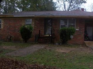 152 Barr St, Brundidge, AL 36010