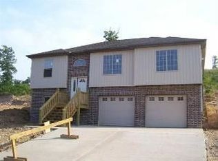 113 Sycamore Dr, Saint Robert, MO 65584