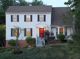 1060 Ramblewood Pl, Charlottesville, VA 22901