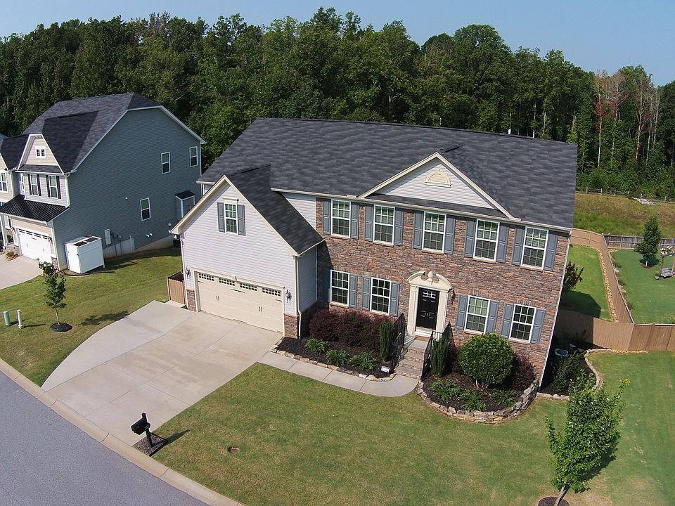 1st image of 233 Meadow Rose Dr