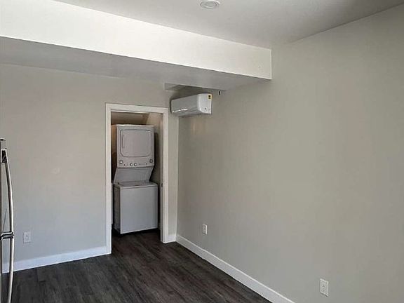 2nd image of 4155 Wabash Ave #3