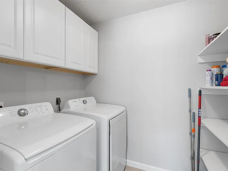 267 E Rainbow Ridge Cir — Photo 31
