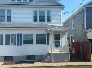 84 E 1st St, Exeter, PA 18643