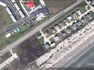 19167 Kahala Dr, Galveston, TX 77554