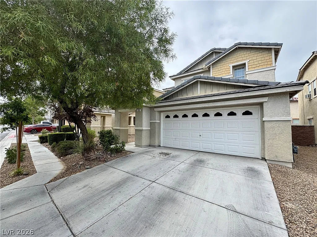3 bed, 2.5 bath, 1615 sqft, $1,995 — Photo 1