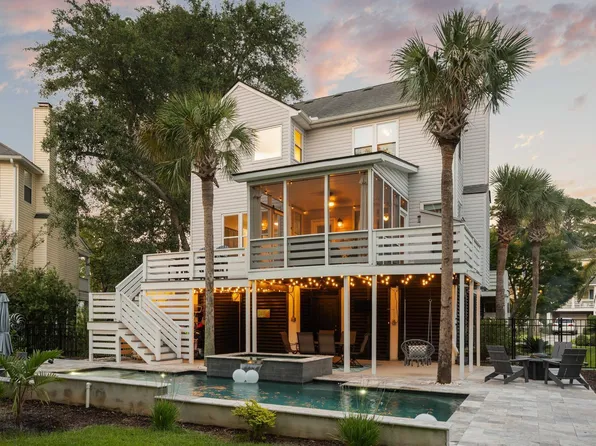 1353 Black River Dr, Mount Pleasant, SC 29466