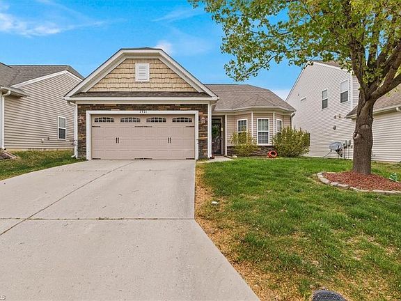 2nd image of 2321 Talon Dr