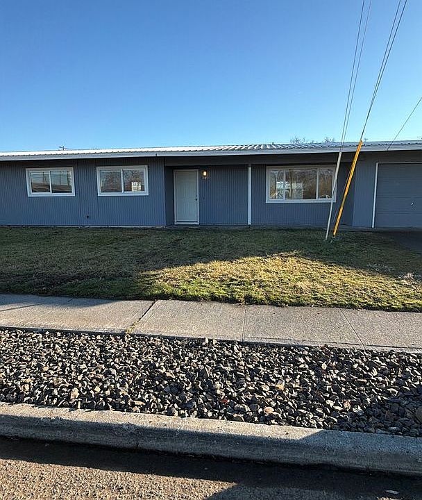 1st image of 8915 Travis Dr #&-b
