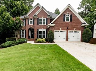 825 River Cove Dr, Dacula, GA 30019