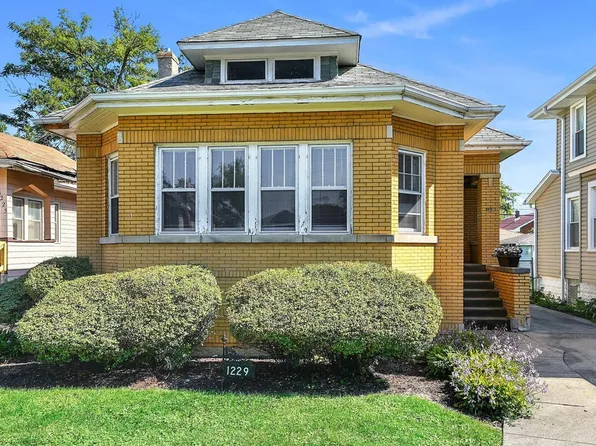 1229 S 16th Ave, Maywood, IL 60153