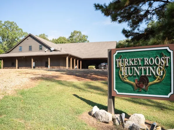 571 Smith Rd, Woodville, MS 39669