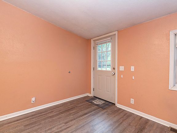 2nd image of 34915 64th Ave