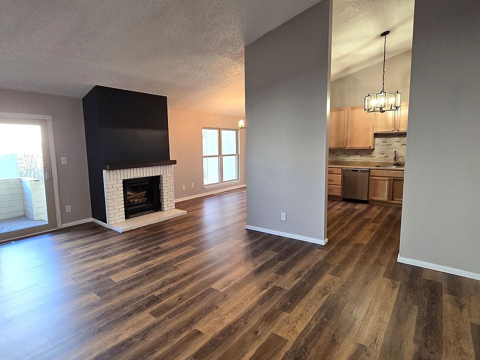 1st image of 1005 Santee Dr
