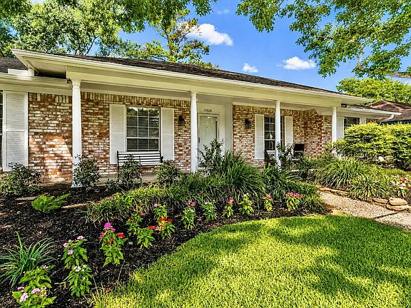 3rd image of 17615 Sorrel Ridge Dr