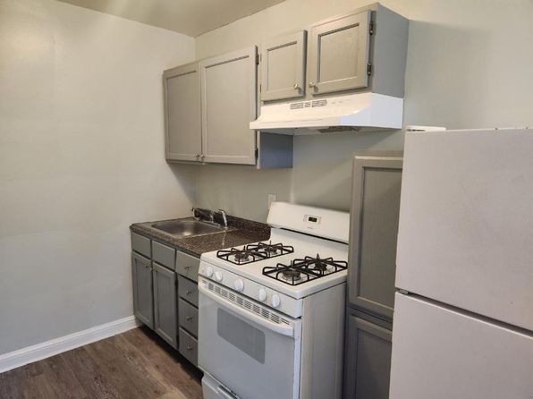 116 44th St NE APT 215