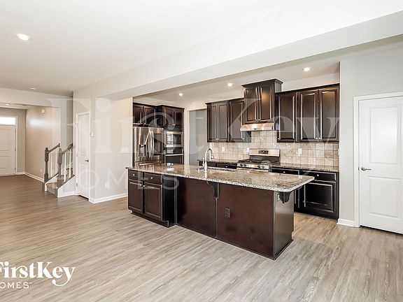 5th image of 1207 Harkey Creek Dr