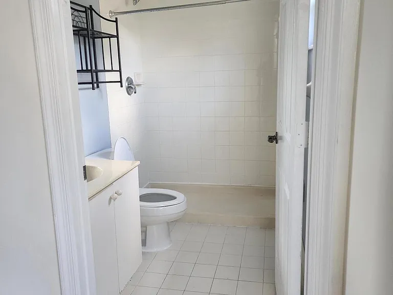 6909 Blue Skies Dr — Photo 13
