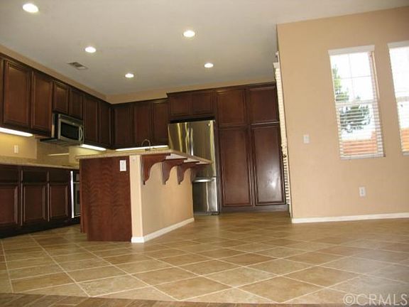 5th image of 16086 Moonflower Ave