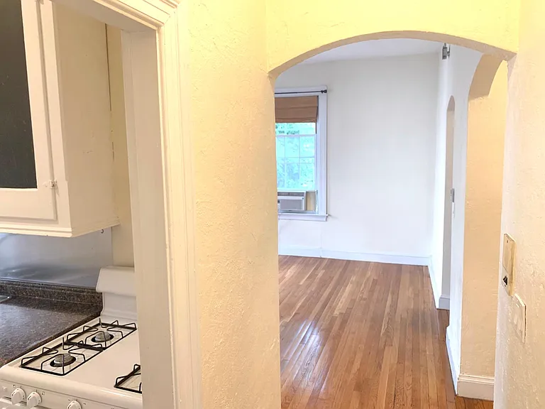 186 Waterman St #1 — Photo 25