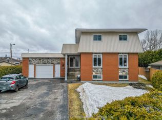 35 Chateau Ter, West Nipissing, ON P2B 1X6