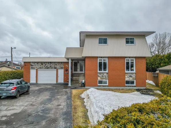 35 Chateau Ter, West Nipissing, ON P2B 1X6