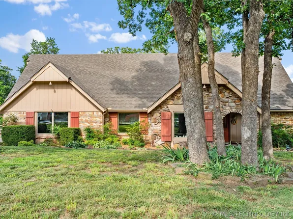 2516 Mountain Rd, Bartlesville, OK 74003