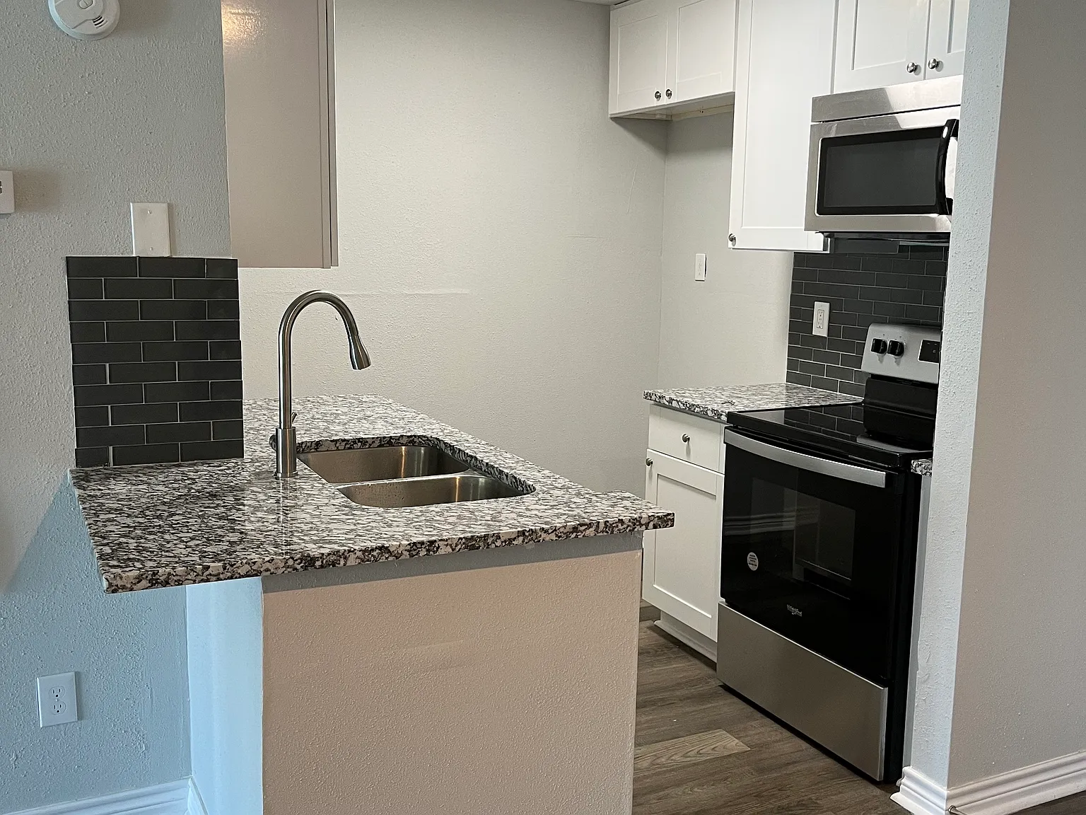 1 bed, 505 sqft, $1,100 — Photo 4