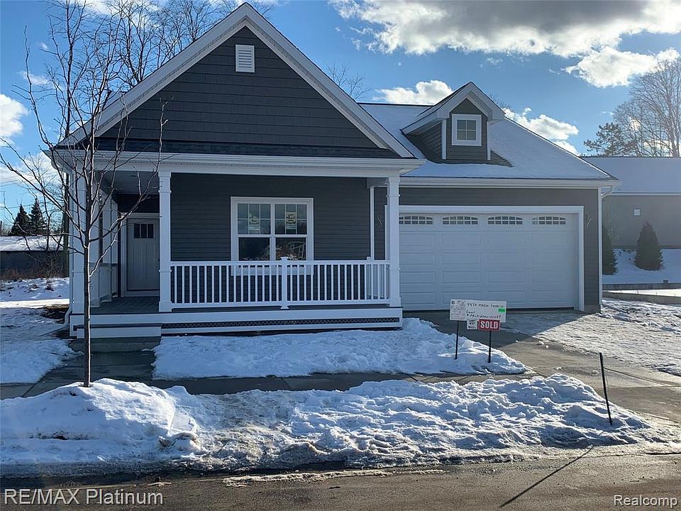 2nd image of 4462 Marie Therese Blvd